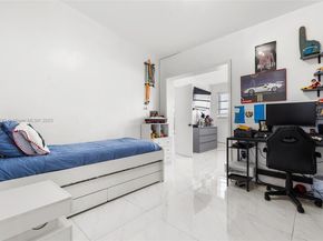 3331 SW 88th Ct, Miami FL 33165