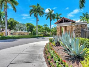 9011 SW 227th St 1, Cutler Bay FL 33190