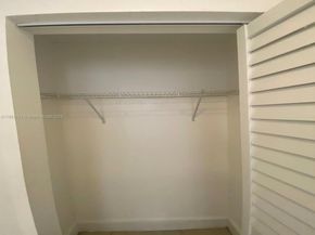 621 Glenn Pkwy, Hollywood FL 33021