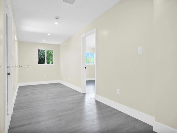 1488 NW 101st St, Miami FL 33147