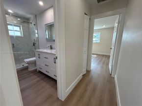 2021 N 53rd Ave, Hollywood FL 33021