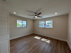 2021 N 53rd Ave, Hollywood FL 33021