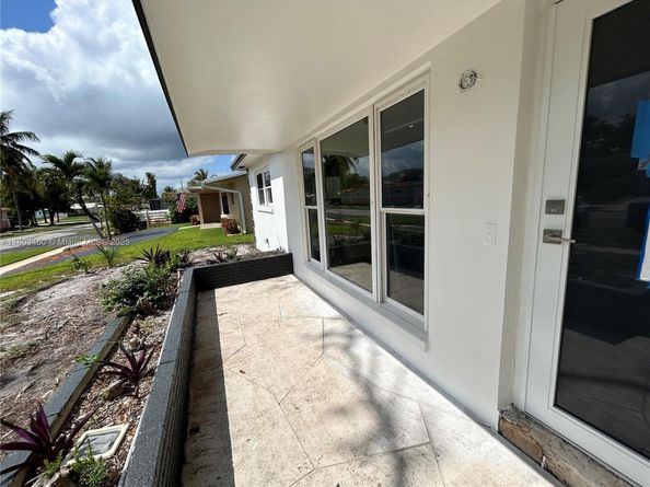 2021 N 53rd Ave, Hollywood FL 33021