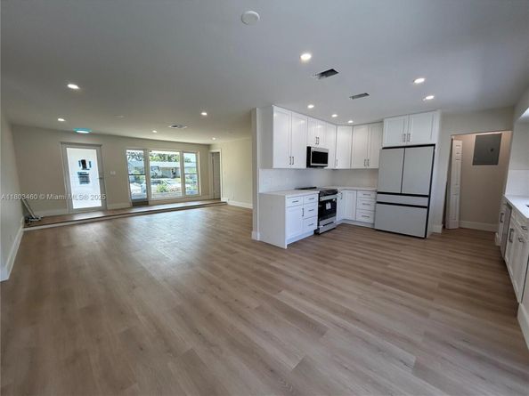 2021 N 53rd Ave, Hollywood FL 33021