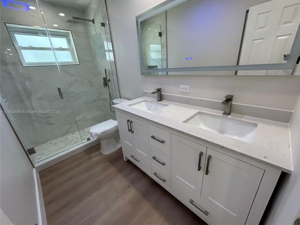 2021 N 53rd Ave, Hollywood FL 33021