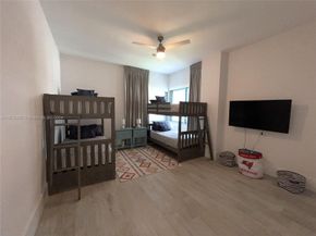 6101 Aqua Ave 303, Miami Beach FL 33141