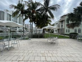 6101 Aqua Ave 303, Miami Beach FL 33141
