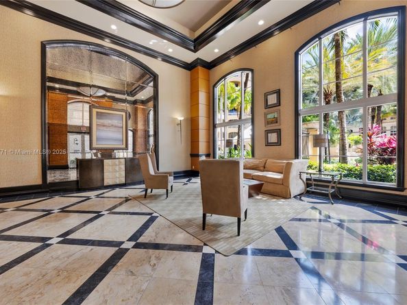 3001 NE 185th St 219, Aventura FL 33180