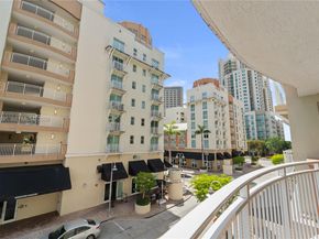 7275 SW 90th St C208, Miami FL 33156