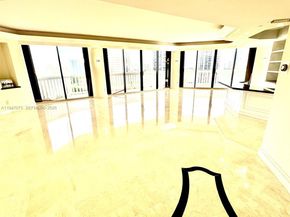 2000 Island Blvd 1801, Aventura FL 33160