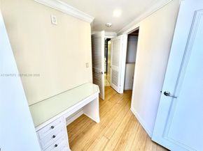 2000 Island Blvd 1801, Aventura FL 33160