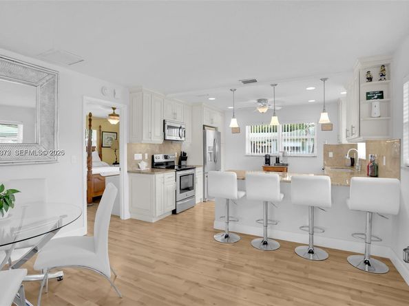 841 Meadowlark Ln, Delray Beach FL 33445