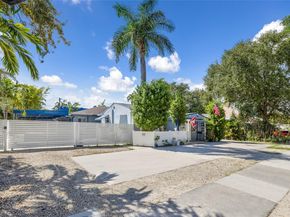 1812 Coolidge St, Hollywood FL 33020