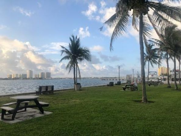 126 W Blue Heron Boulevard, Riviera Beach FL 33404