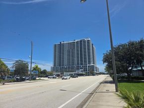 126 W Blue Heron Boulevard, Riviera Beach FL 33404