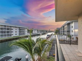 3860 NE 170th St 205, North Miami Beach FL 33160