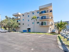 3860 NE 170th St 205, North Miami Beach FL 33160