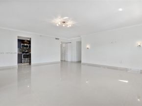 3860 NE 170th St 205, North Miami Beach FL 33160