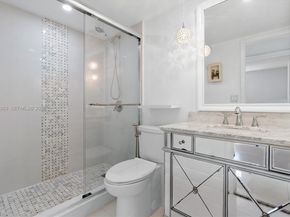 3860 NE 170th St 205, North Miami Beach FL 33160