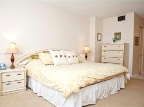 2201 S Ocean Dr 1606, Hollywood FL 33019