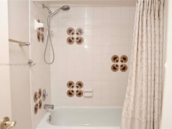 2201 S Ocean Dr 1606, Hollywood FL 33019