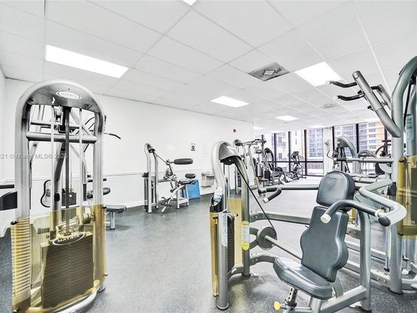 2201 S Ocean Dr 1606, Hollywood FL 33019