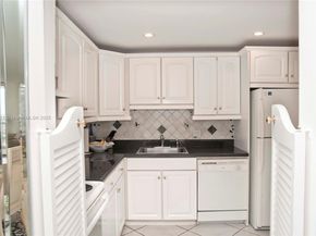 2201 S Ocean Dr 1606, Hollywood FL 33019