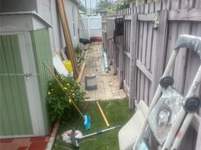 14262 SW 160th Ter, Miami FL 33177