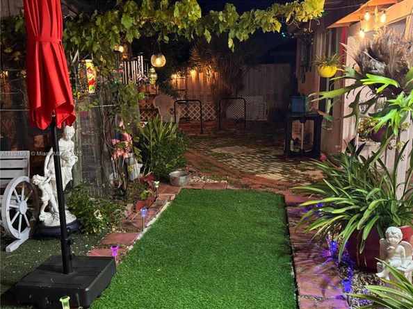 14262 SW 160th Ter, Miami FL 33177