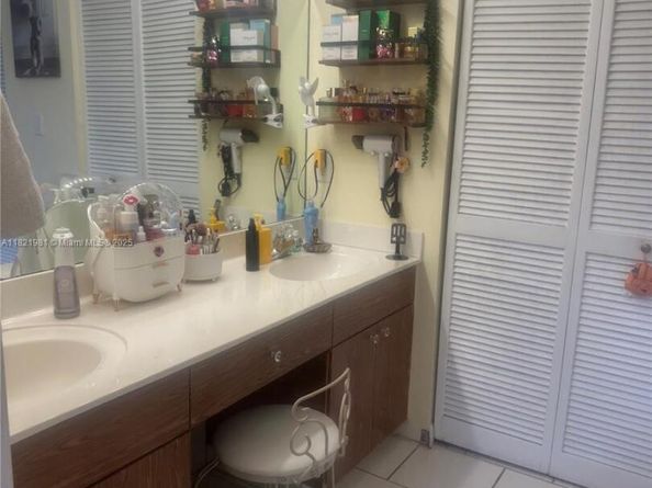 14262 SW 160th Ter, Miami FL 33177