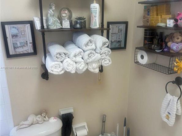 14262 SW 160th Ter, Miami FL 33177