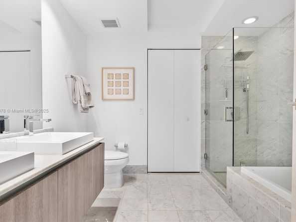 801 S Miami Ave 2509, Miami FL 33130