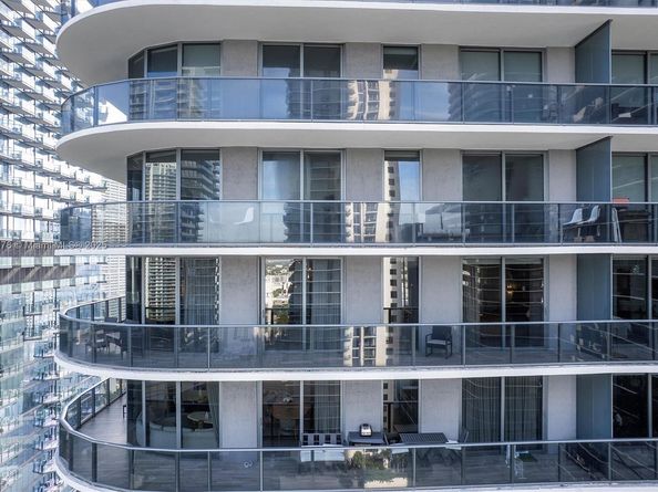 801 S Miami Ave 2509, Miami FL 33130