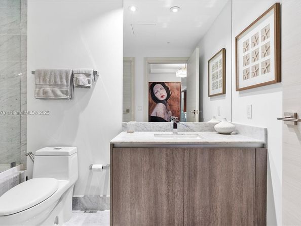 801 S Miami Ave 2509, Miami FL 33130