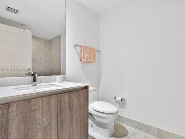 801 S Miami Ave 2509, Miami FL 33130