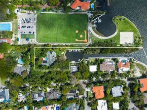 3373 Poinciana Ave, Miami FL 33133