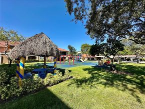 215 SW 117th Ter 14104, Pembroke Pines FL 33025