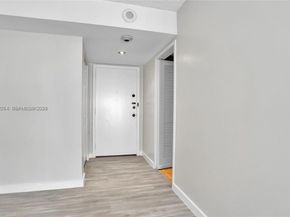 145 SE 25th Rd 602, Miami FL 33129
