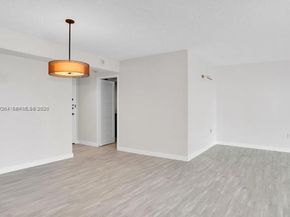 145 SE 25th Rd 602, Miami FL 33129