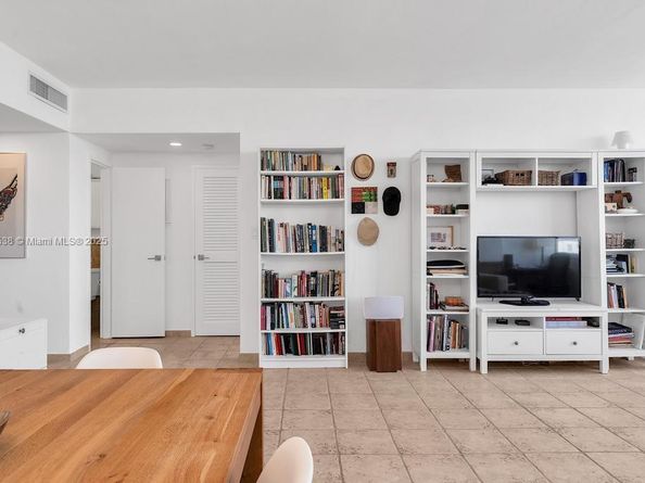 20 Island Ave 605, Miami Beach FL 33139