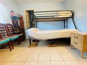 8203 NW 73rd Ter, Tamarac FL 33321