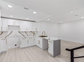 1274 NW 55th Ter, Miami FL 33142