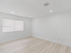 1274 NW 55th Ter, Miami FL 33142