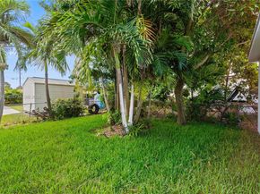 1274 NW 55th Ter, Miami FL 33142