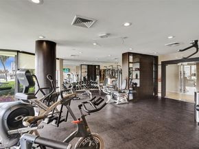 1000 E Island Blvd 503, Aventura FL 33160