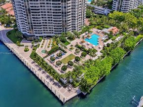 1000 E Island Blvd 503, Aventura FL 33160