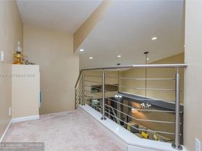 5754 NW 127th Ter, Coral Springs FL 33076