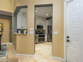 5754 NW 127th Ter, Coral Springs FL 33076