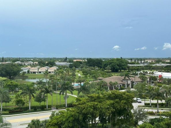 4400 Hillcrest Dr 916B, Hollywood FL 33021
