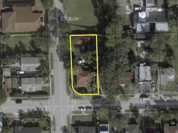 95 NW 45th St, Miami FL 33127
